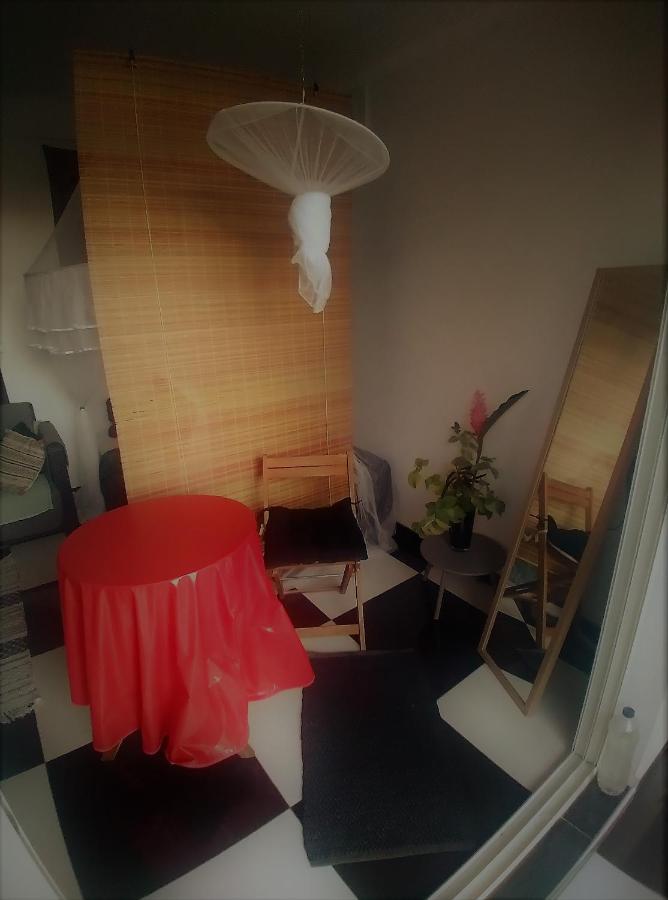 Chambre Avec Cuisine Et Sdb Semi-Privatives Separees Dans Un Ecrin De Verdure Les Abymes Buitenkant foto